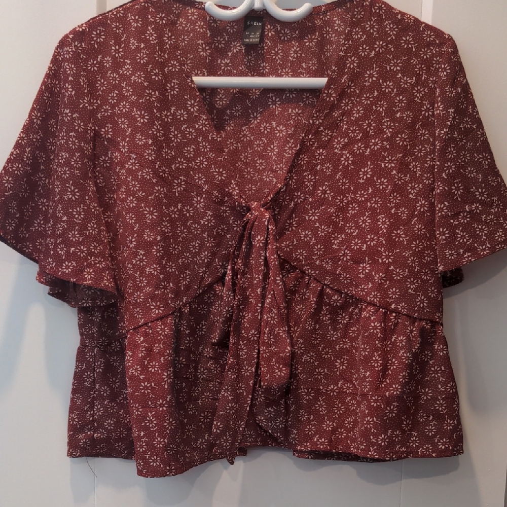 Women's Red Floral Top